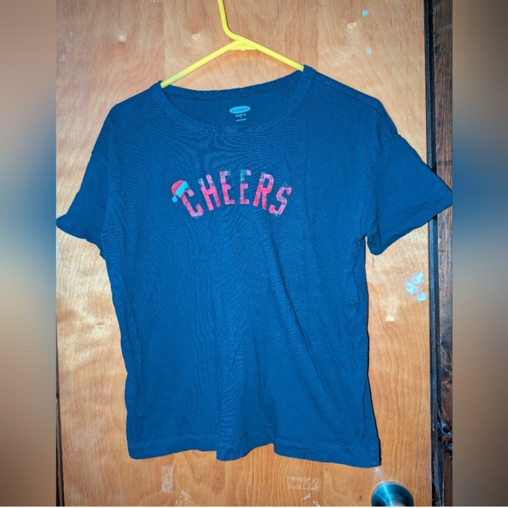 Old navy woman's small holiday shirt